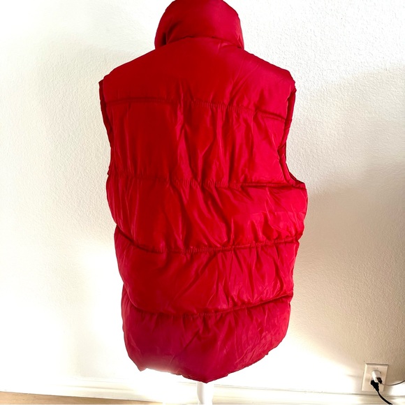 New Red Canada Gear Jacket - Picture 2 of 4